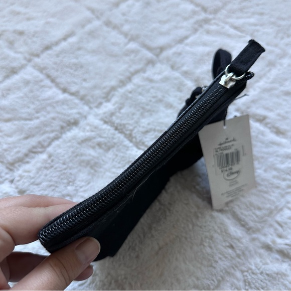 Hallmark X Disney | Darling Looking Good Is Better Than Being Good Makeup Case - Picture 5 of 10